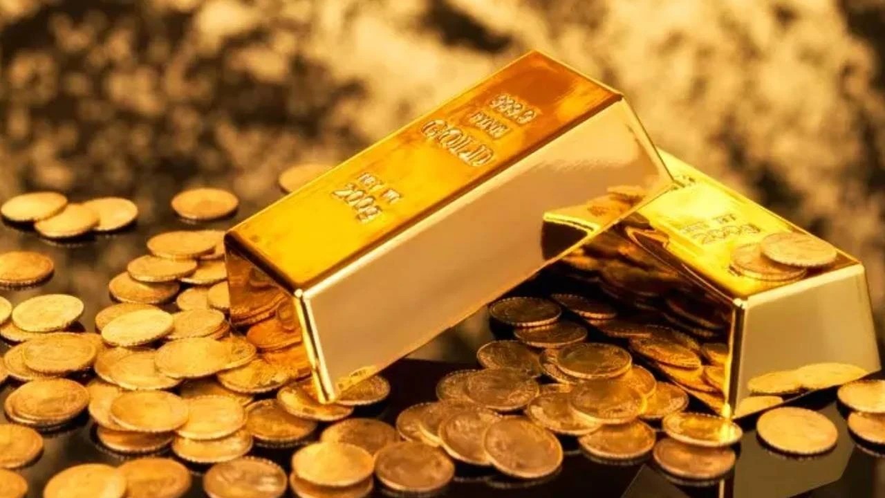 Altın fiyatlarında sert düşüş: 4.000 doların altı görüldü, FED kararı takip edilecek